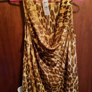Leopard print sleeveless top